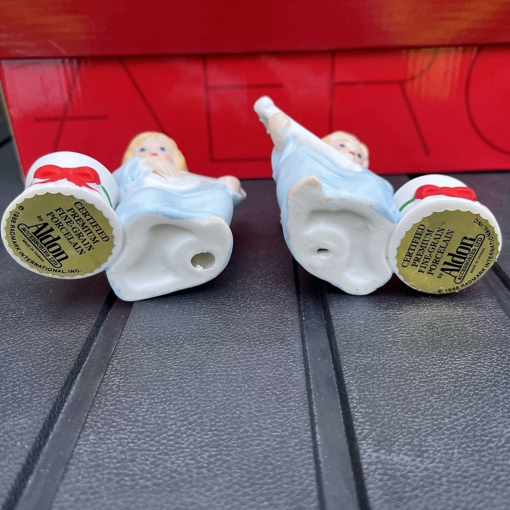 Vtg 1980s Porcelain Musical Angel Taper Candle Holders Aldon Hand Painted Taiwan